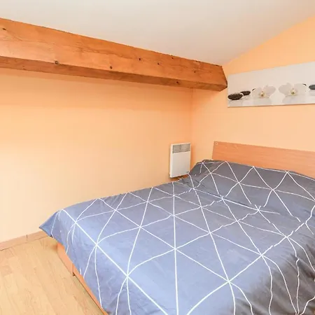 2 Bedroom Nice Home In Cessenon Sur Orb Nyaraló